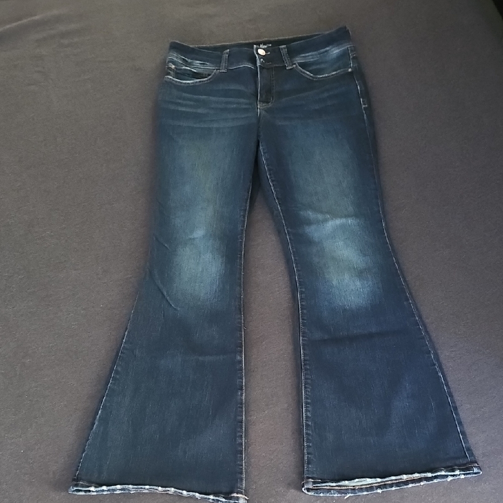 Women's Flared Blue Jeans